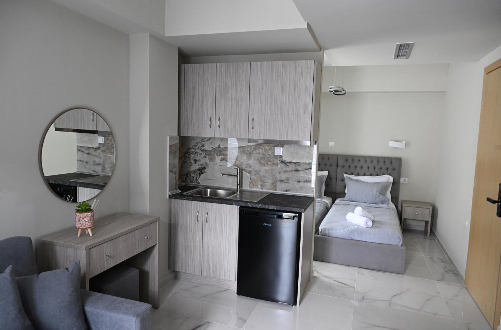 Alta Mare Aparthotel Néa Péramos Kültér fotó